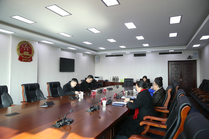 12月18日上午，区委常委张青山、孟随心来我院调研指导工作.JPG